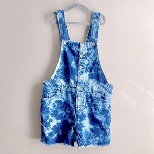 The Children’s Place Acid wash Button Overall Shorts